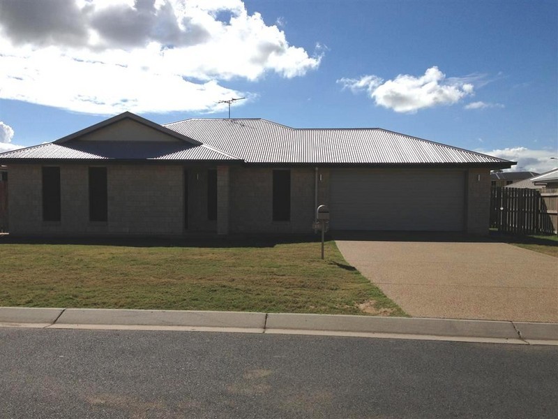 22 VIOLET DRIVE, Gracemere QLD 4702