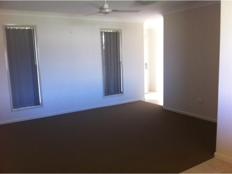 22 VIOLET DRIVE, Gracemere QLD 4702