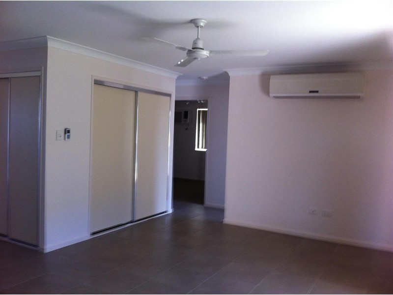 6 Justin Street, Gracemere QLD 4702