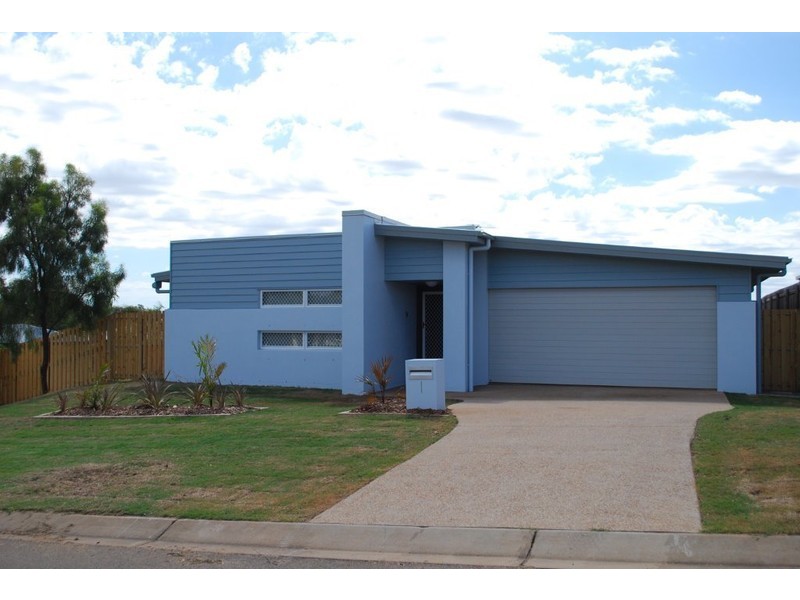 1 Sturt Court, Gracemere QLD 4702