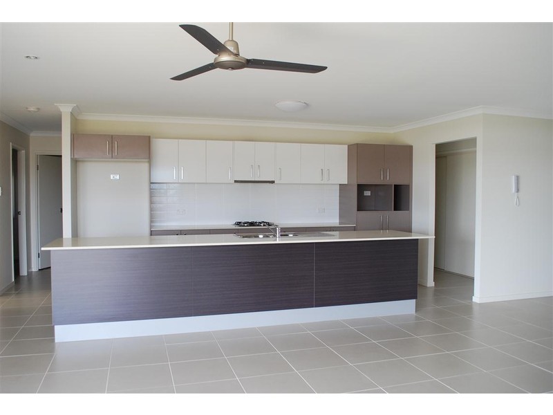 1 Sturt Court, Gracemere QLD 4702