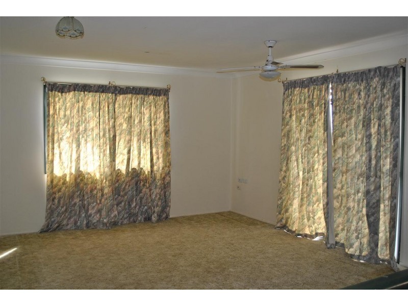 13 THORA STREET, Gracemere QLD 4702