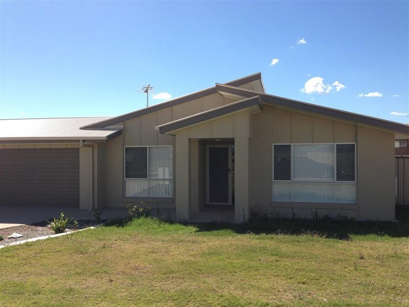 3 Bell Tree Place, Gracemere QLD 4702