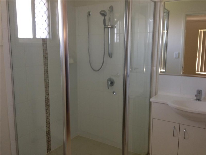 3 Bell Tree Place, Gracemere QLD 4702