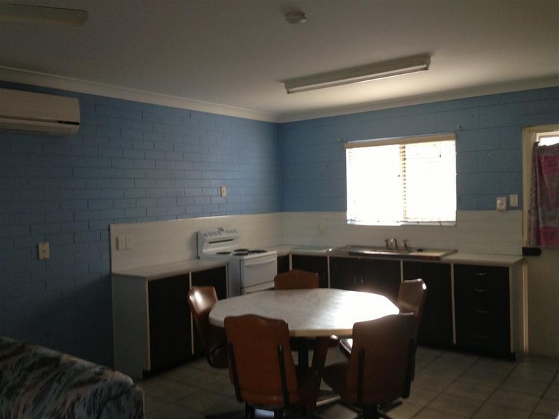 1/392 PERRIER AVENUE, Frenchville QLD 4701