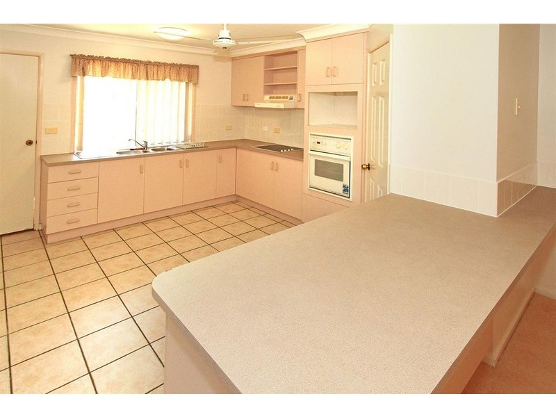 72  McLAUGHLIN STREET, Gracemere QLD 4702