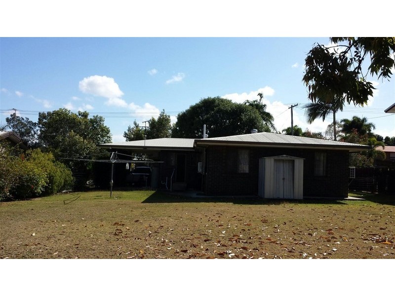 5 CHARLES CRESCENT, Gracemere QLD 4702