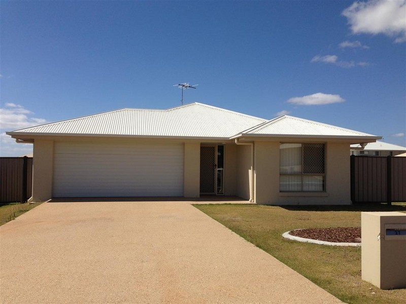 27 KOOLAMARRA DRIVE, Gracemere QLD 4702