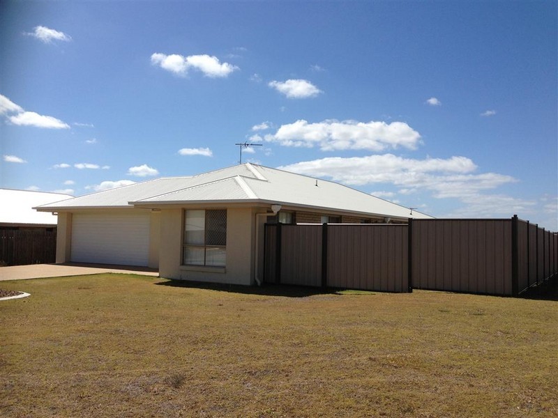 27 KOOLAMARRA DRIVE, Gracemere QLD 4702