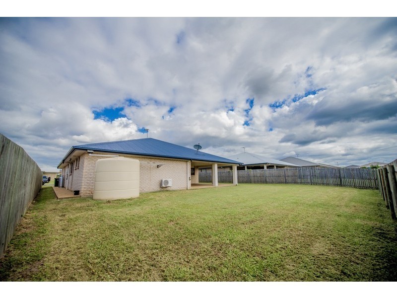 6 KERRIE MEARES CRESCENT, Gracemere QLD 4702