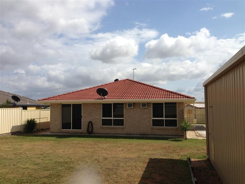 12 ZAMIA WAY, Gracemere QLD 4702