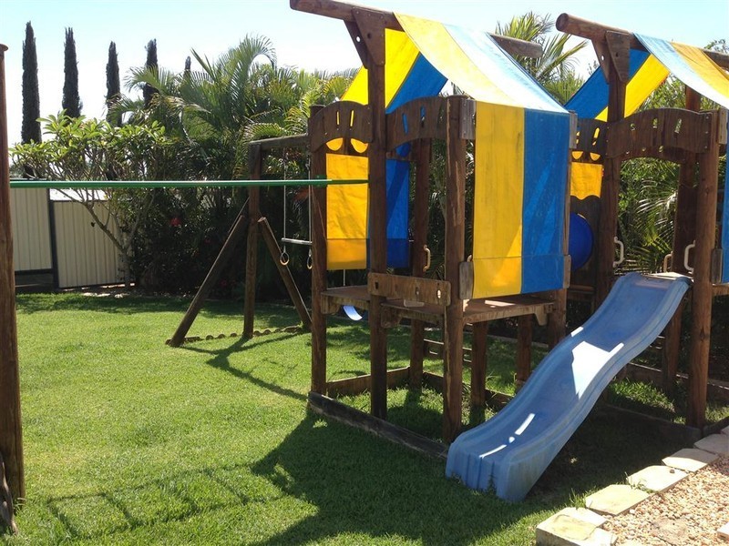 17  Poinciana Place, Gracemere QLD 4702