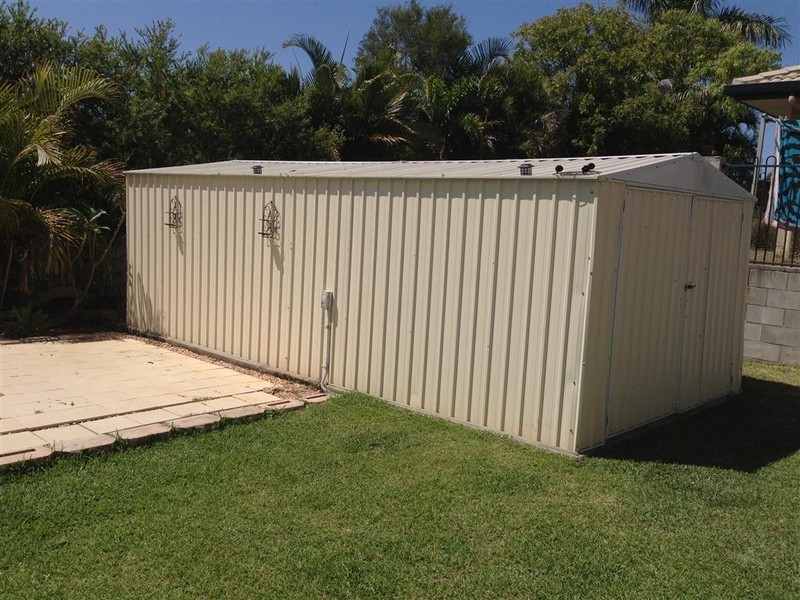 17  Poinciana Place, Gracemere QLD 4702