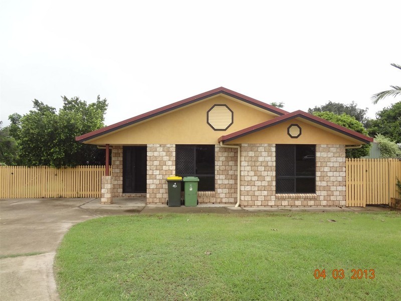 14 Hicks Close, Gracemere QLD 4702