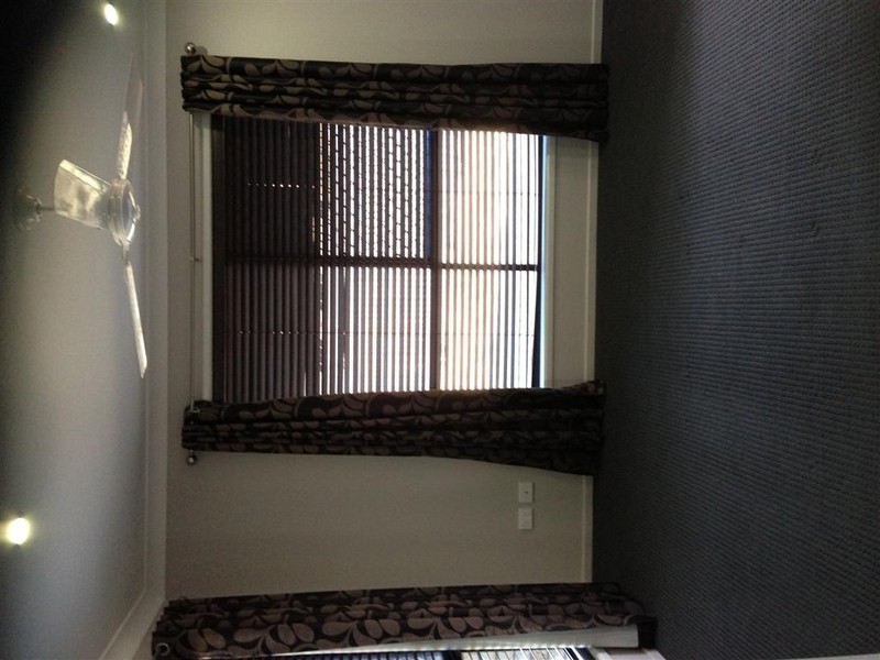 28 Riley Drive, Gracemere QLD 4702