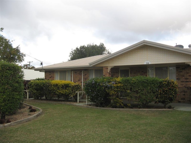16 gleeson close, Gracemere QLD 4702