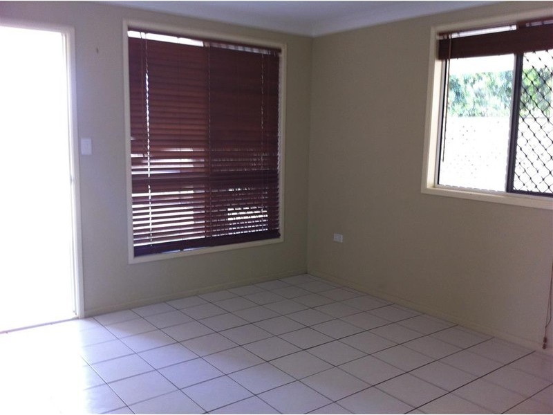 69  Old Capricorn Highway, Gracemere QLD 4702