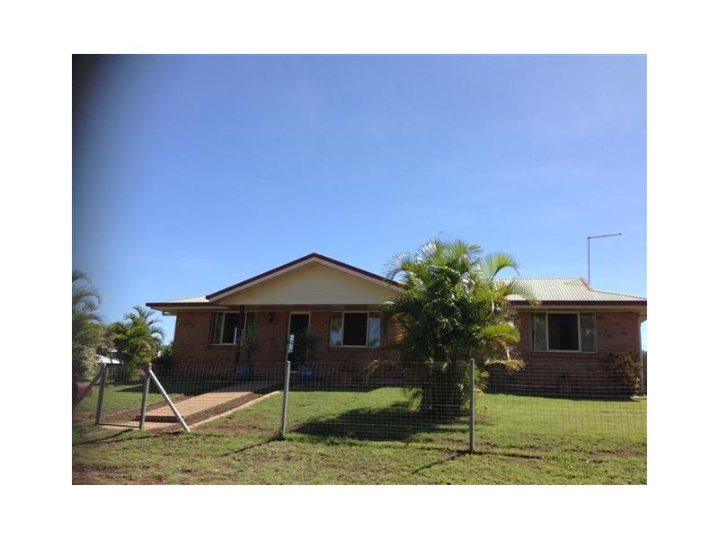25 ROSEWOOD AVENUE, Gracemere QLD 4702