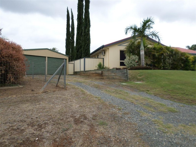 25 ROSEWOOD AVENUE, Gracemere QLD 4702
