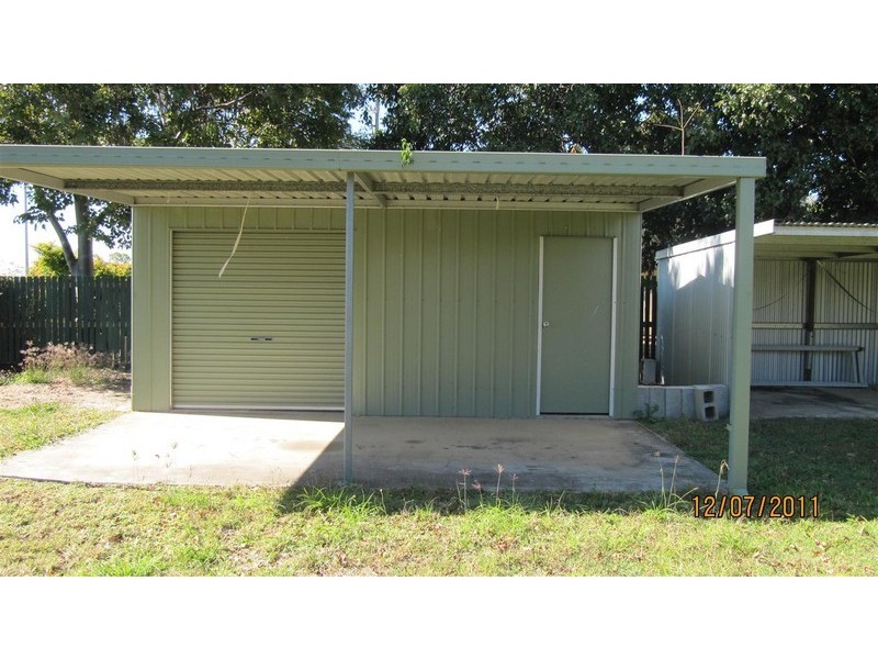 1 ROSEWOOD AVENUE, Gracemere QLD 4702