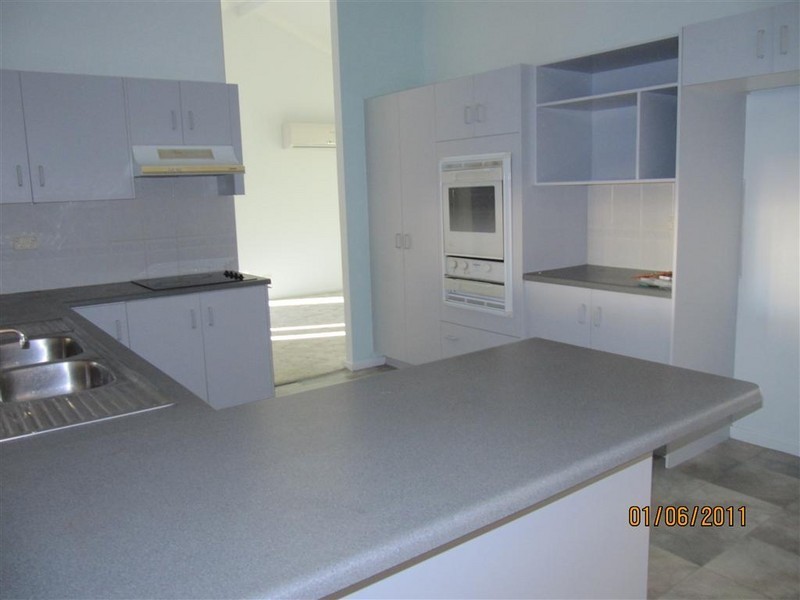 48  DAVISON STREET, Gracemere QLD 4702