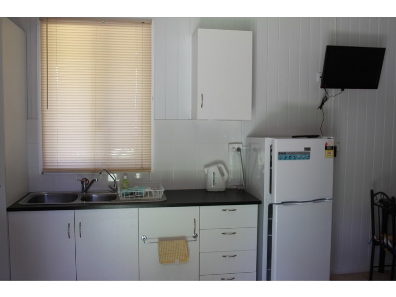 3 LEICHHARDT HIGHWAY, Wowan QLD 4702