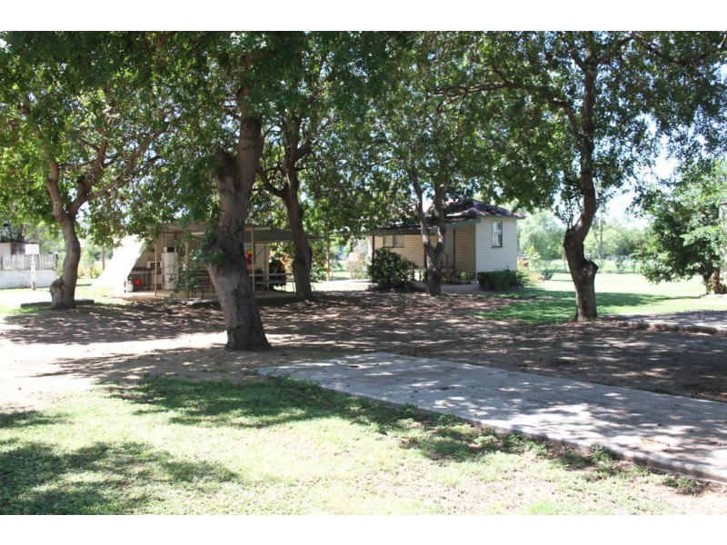 3 LEICHHARDT HIGHWAY, Wowan QLD 4702