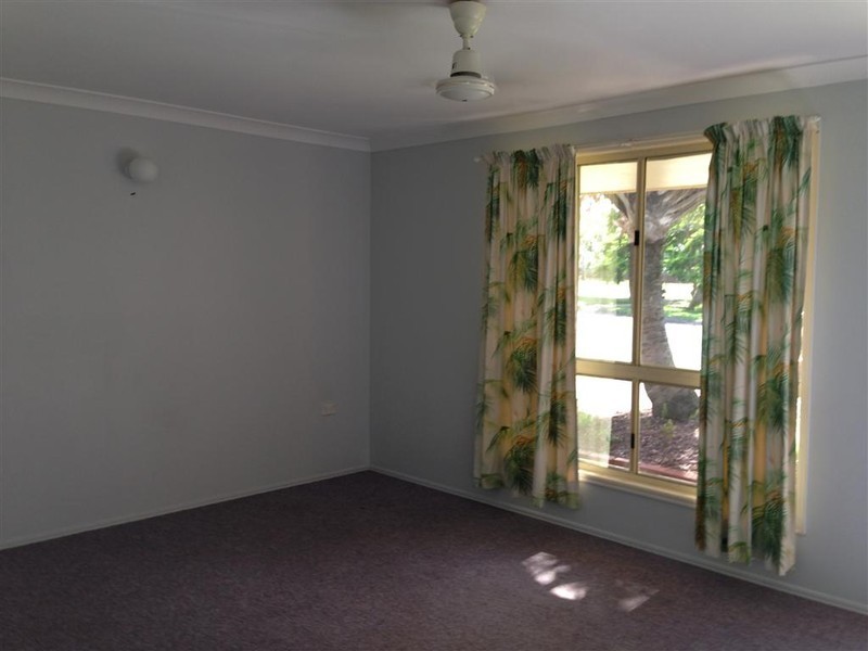 2A BUXTON DRIVE, Gracemere QLD 4702