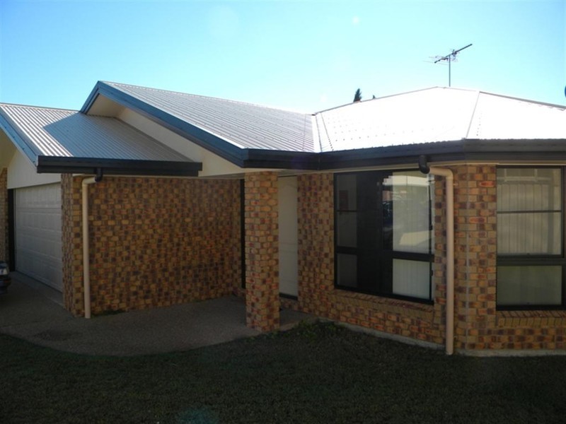 13 POINCIANA PLACE, Gracemere QLD 4702