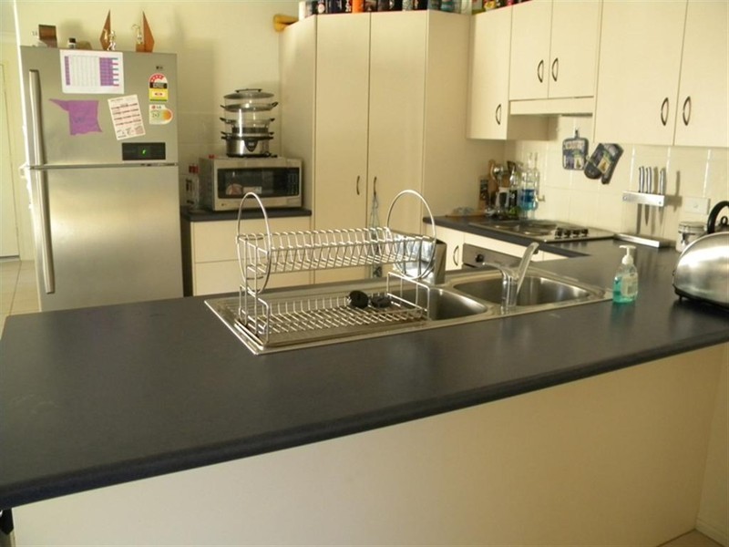 13 POINCIANA PLACE, Gracemere QLD 4702