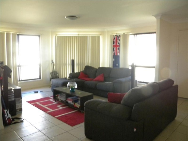 13 POINCIANA PLACE, Gracemere QLD 4702