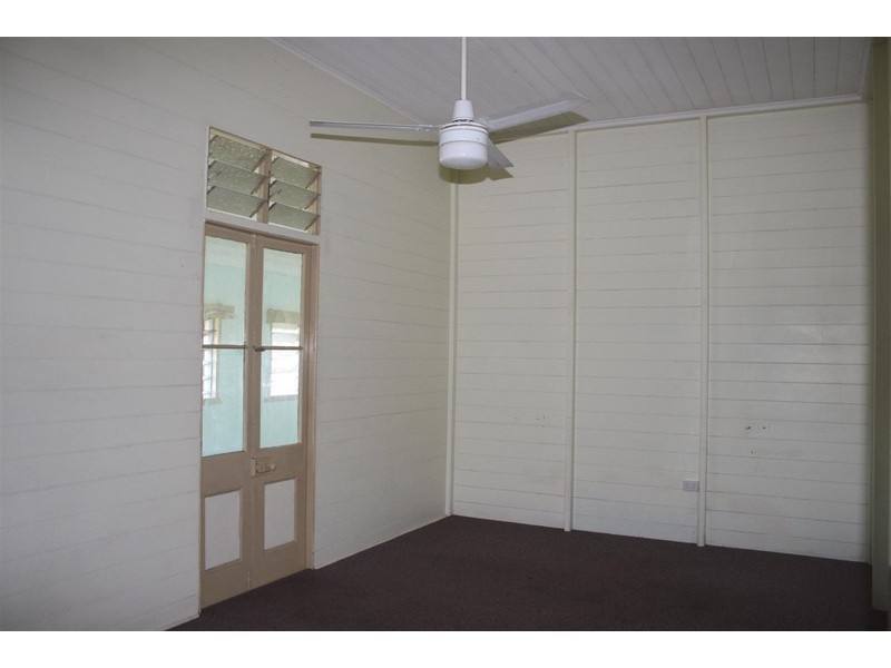 164  WEST STREET, Allenstown QLD 4700