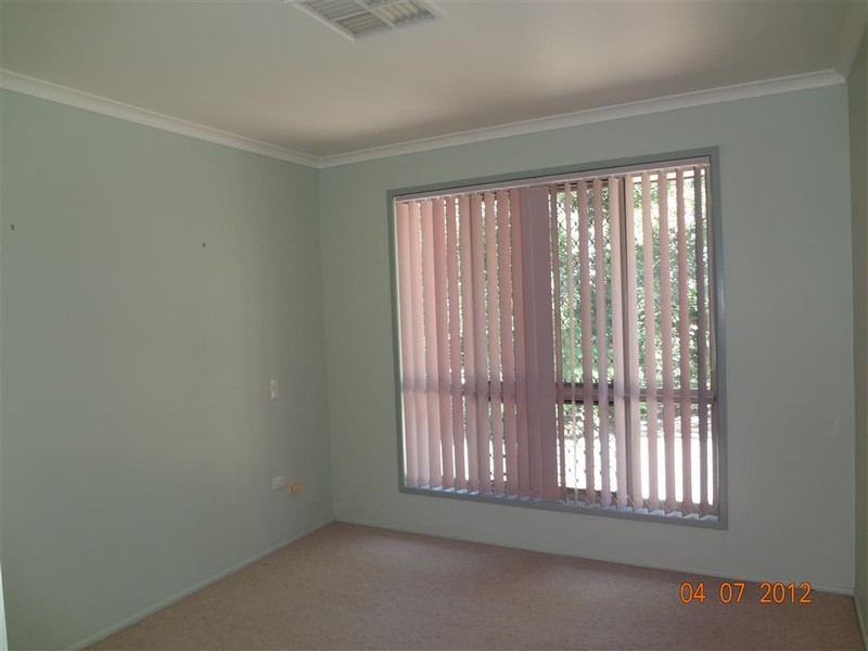 34 Elizabeth Street, Gracemere QLD 4702