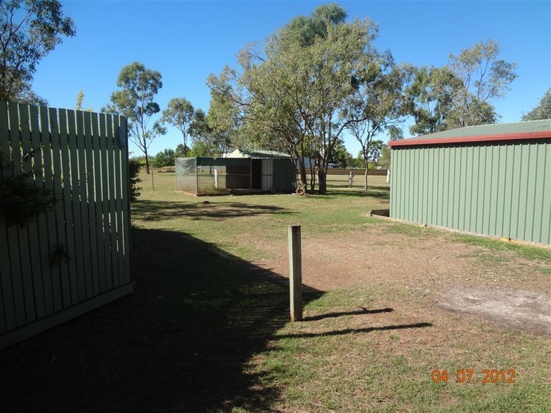 34 Elizabeth Street, Gracemere QLD 4702