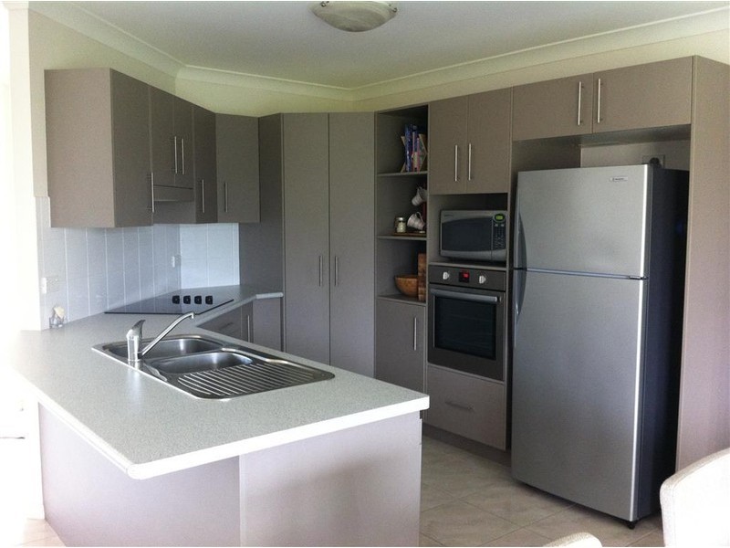 10 Audrey Drive, Gracemere QLD 4702