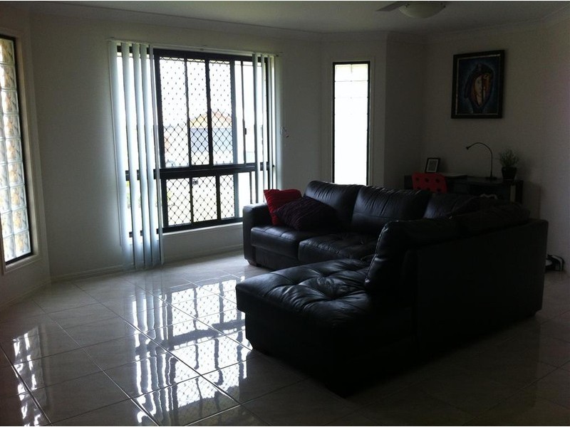 10 Audrey Drive, Gracemere QLD 4702