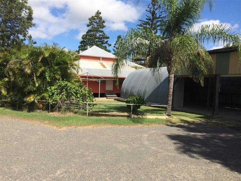 4/352 LAKES CREEK ROAD, Koongal QLD 4701