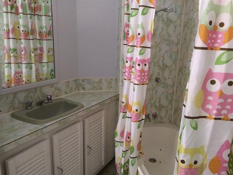 4/352 LAKES CREEK ROAD, Koongal QLD 4701