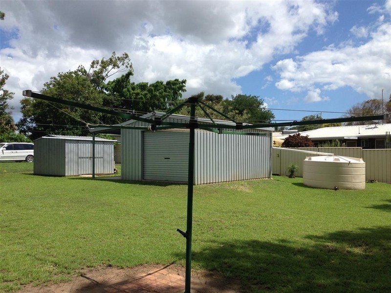 25 BARRY STREET, Gracemere QLD 4702