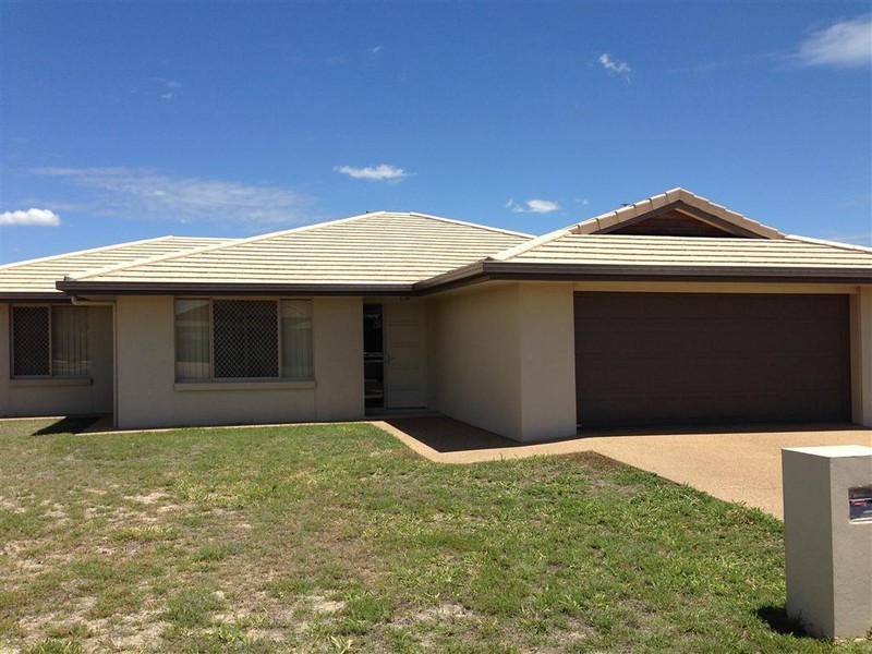 70 BUXTON DRIVE, Gracemere QLD 4702