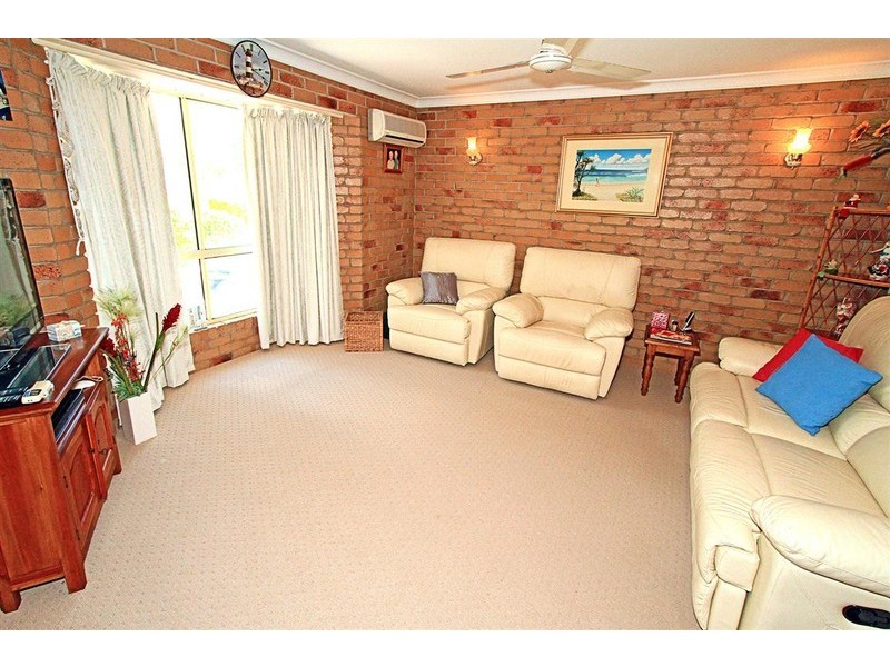 48 WINDSOR STREET, Gracemere QLD 4702