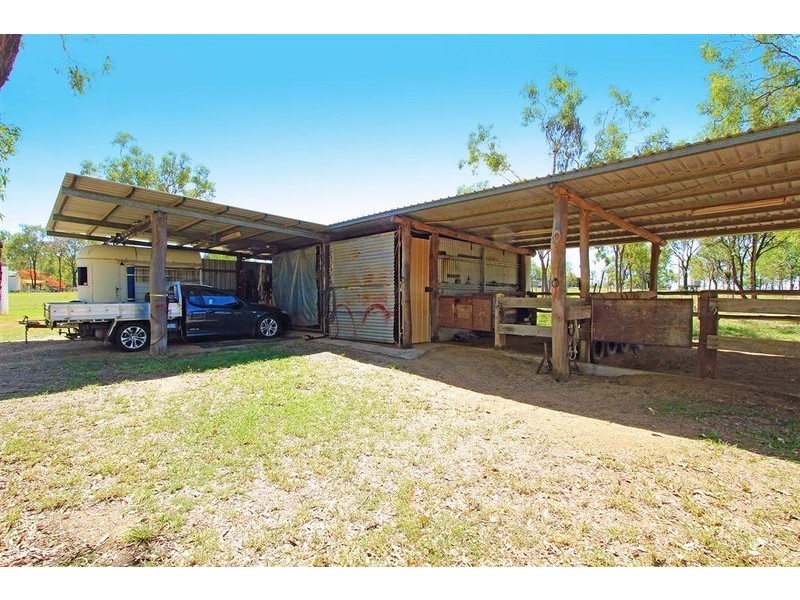 48 WINDSOR STREET, Gracemere QLD 4702