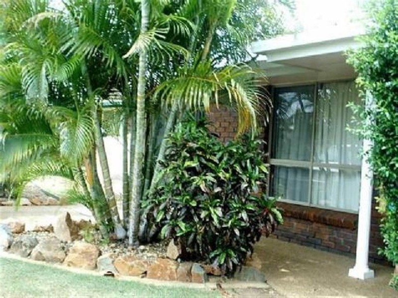 16 DAVISON STREET, Gracemere QLD 4702