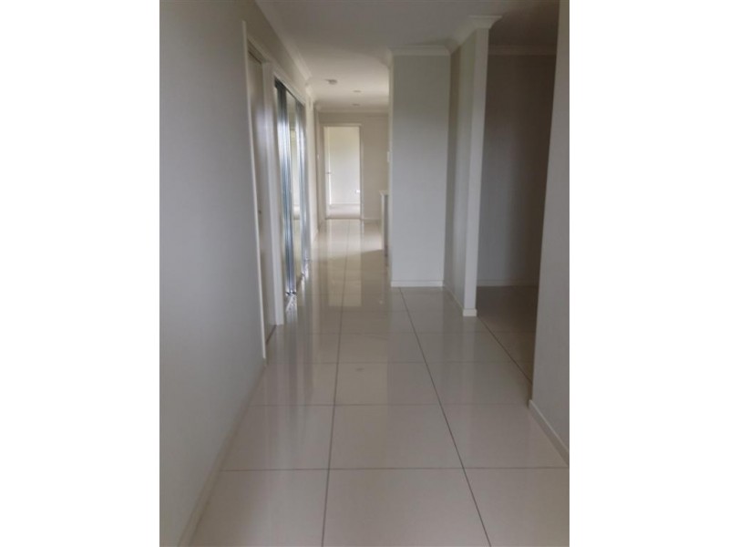 14  MAREE CRESCENT, Gracemere QLD 4702