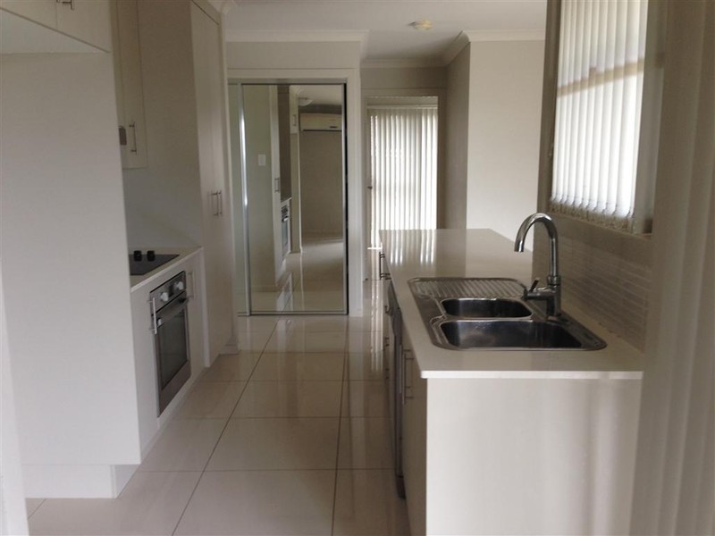 14  MAREE CRESCENT, Gracemere QLD 4702