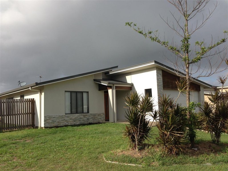 27  MAREE CRESCENT, Gracemere QLD 4702