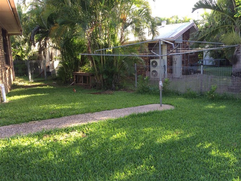 15 Blyth avenue, Gracemere QLD 4702