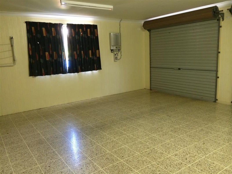 15 Blyth avenue, Gracemere QLD 4702