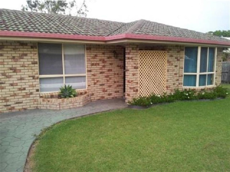 9 LORRAINE COURT, Gracemere QLD 4702