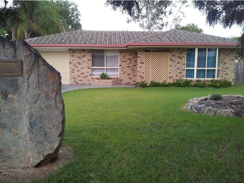 9 LORRAINE COURT, Gracemere QLD 4702
